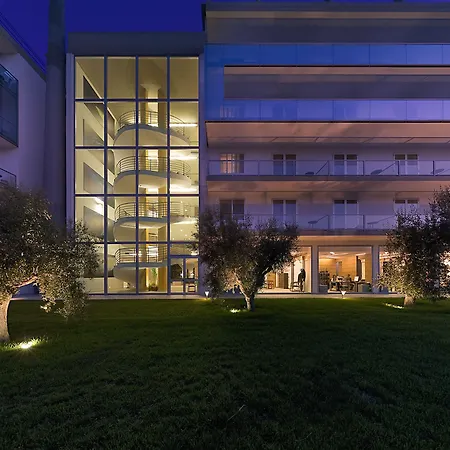 Eureka Palace Szálloda 4*