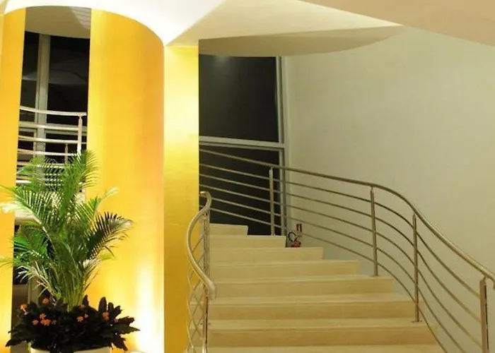 Hotell Eureka Palace 4*