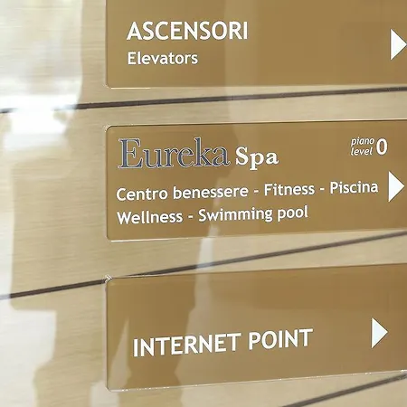 Eureka Palace 4*