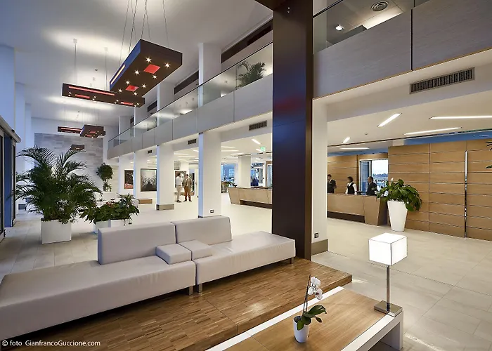 Hotel Eureka Palace 4*