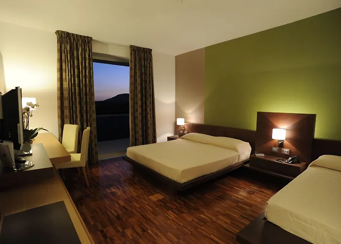 Eureka Palace Hotel 4*